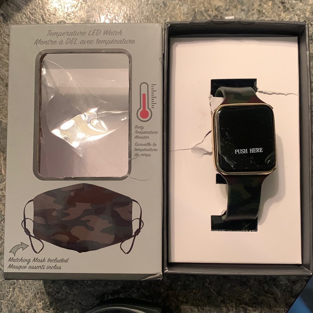 BNWT Accutime Thermometer LED Touchscreen Watch in Camo (comes with mask) unisex